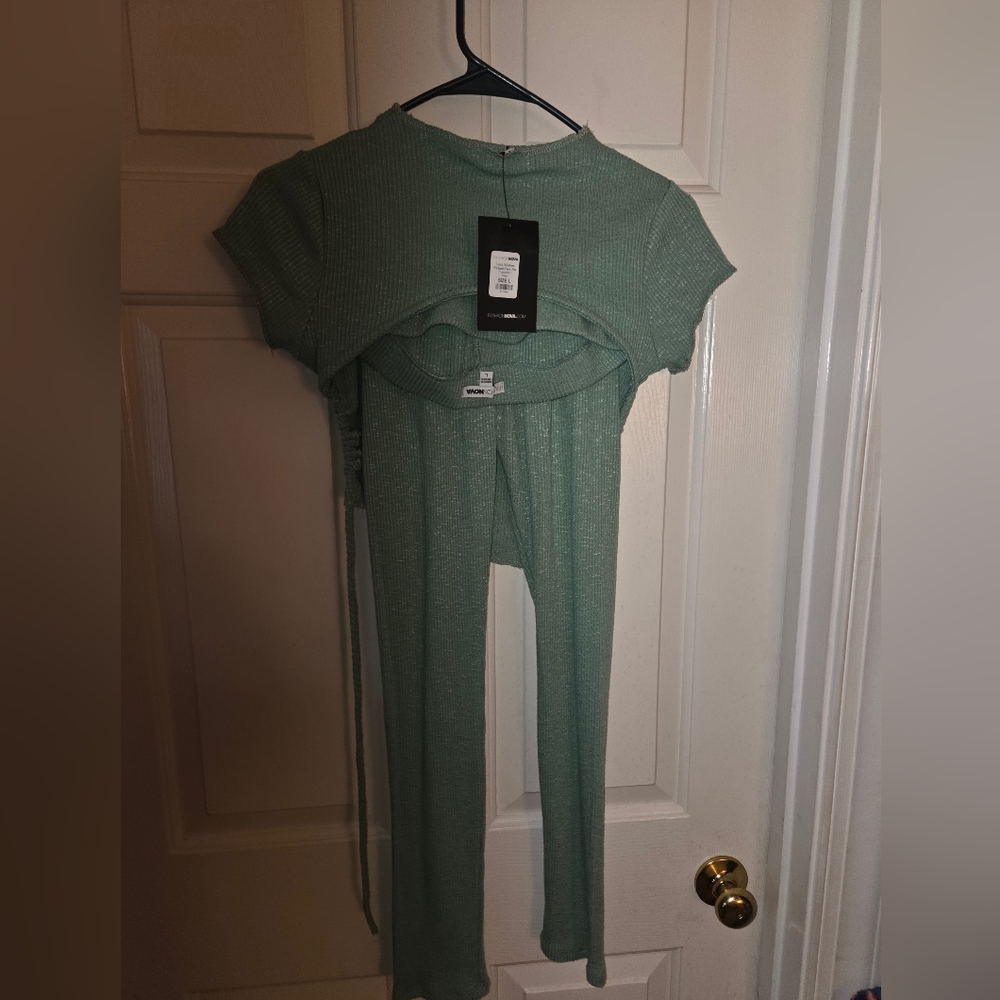 Fashion Nova Ribbed Pant Set in Sage - Picture 3 of 5